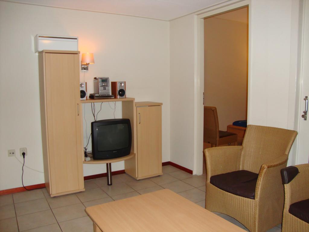 Vakantiepark De Berkenhorst Kootwijk Room photo